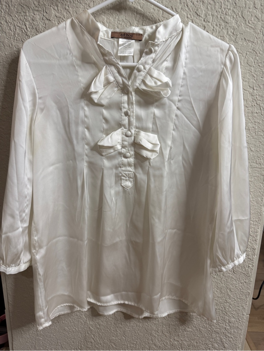 Elegant Ivory Bow-Tie Pintuck Blouse - Women's Long-Sleeve Top